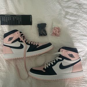 Air Jordan 1 “Bubble Gum” - size: women’s 8  - comes with box - Good condition